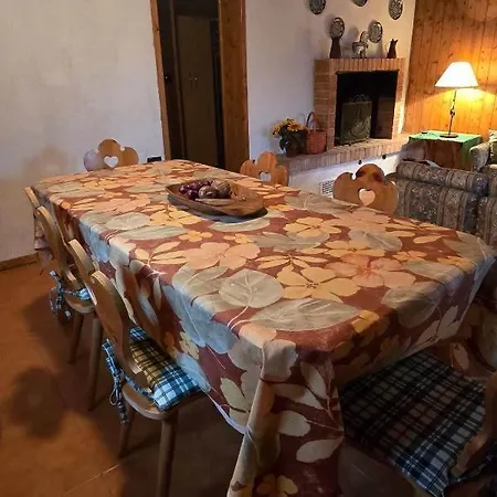 Dağ evi Natura Il Rifugio Dello Scoiattolo