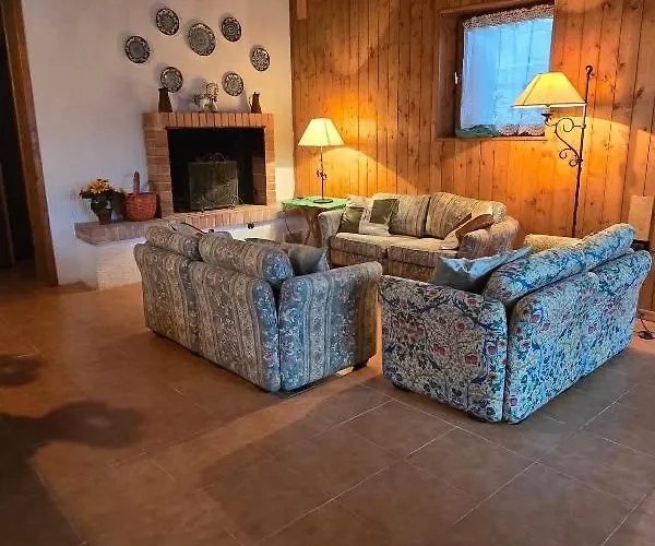 Chalé Natura Il Rifugio Dello Scoiattolo Cavaliere (Cosenza)